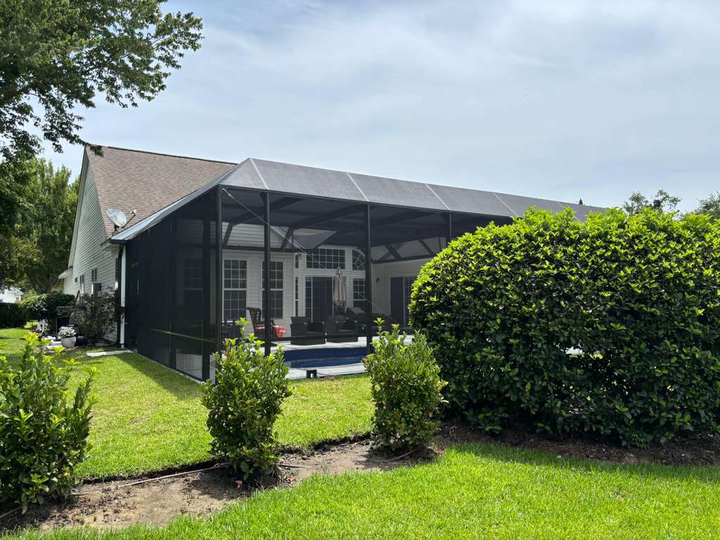 Finished screened porch with aluminum frame